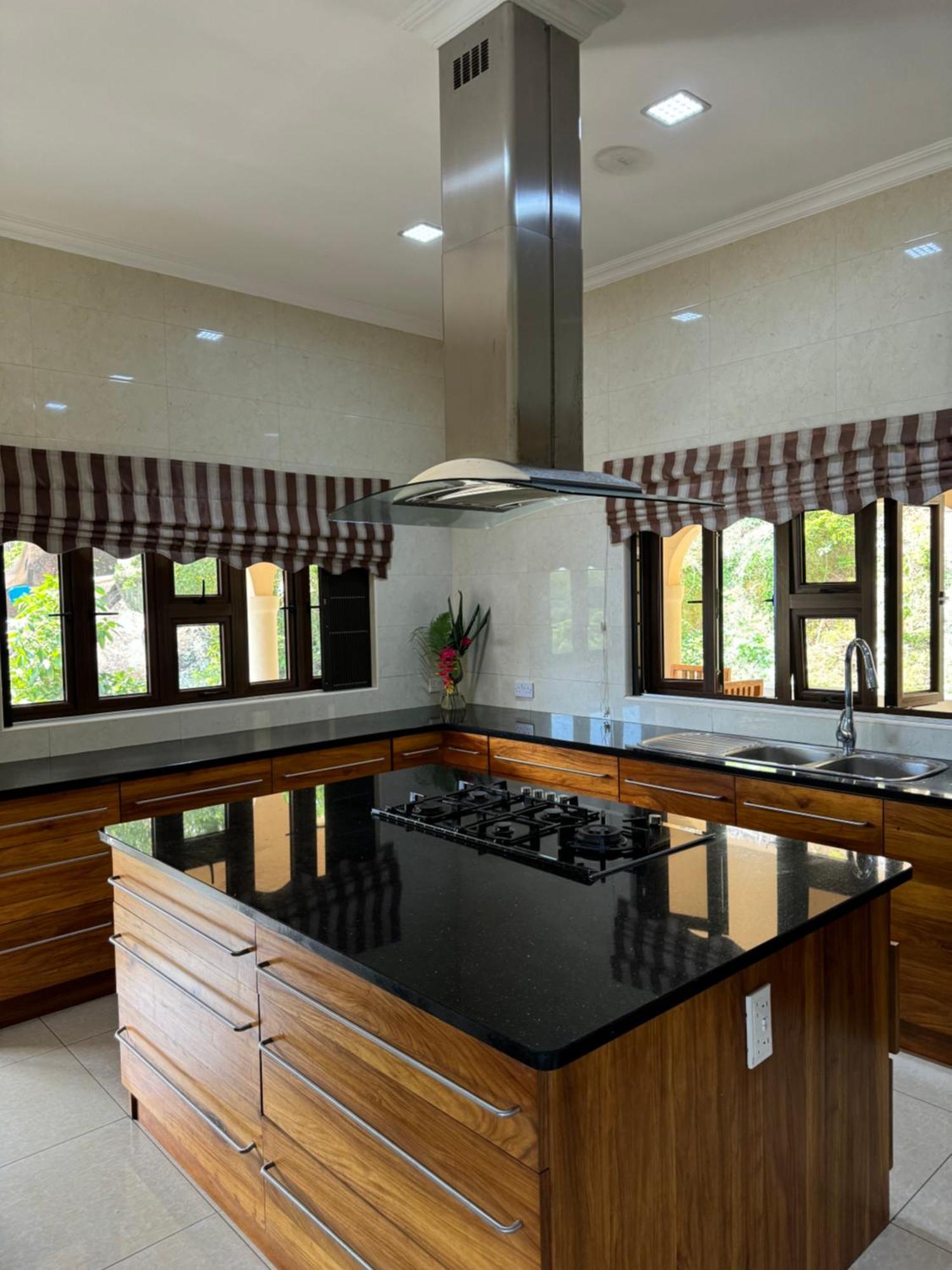Calm Sorento Glacis  Ngoại thất bức ảnh
